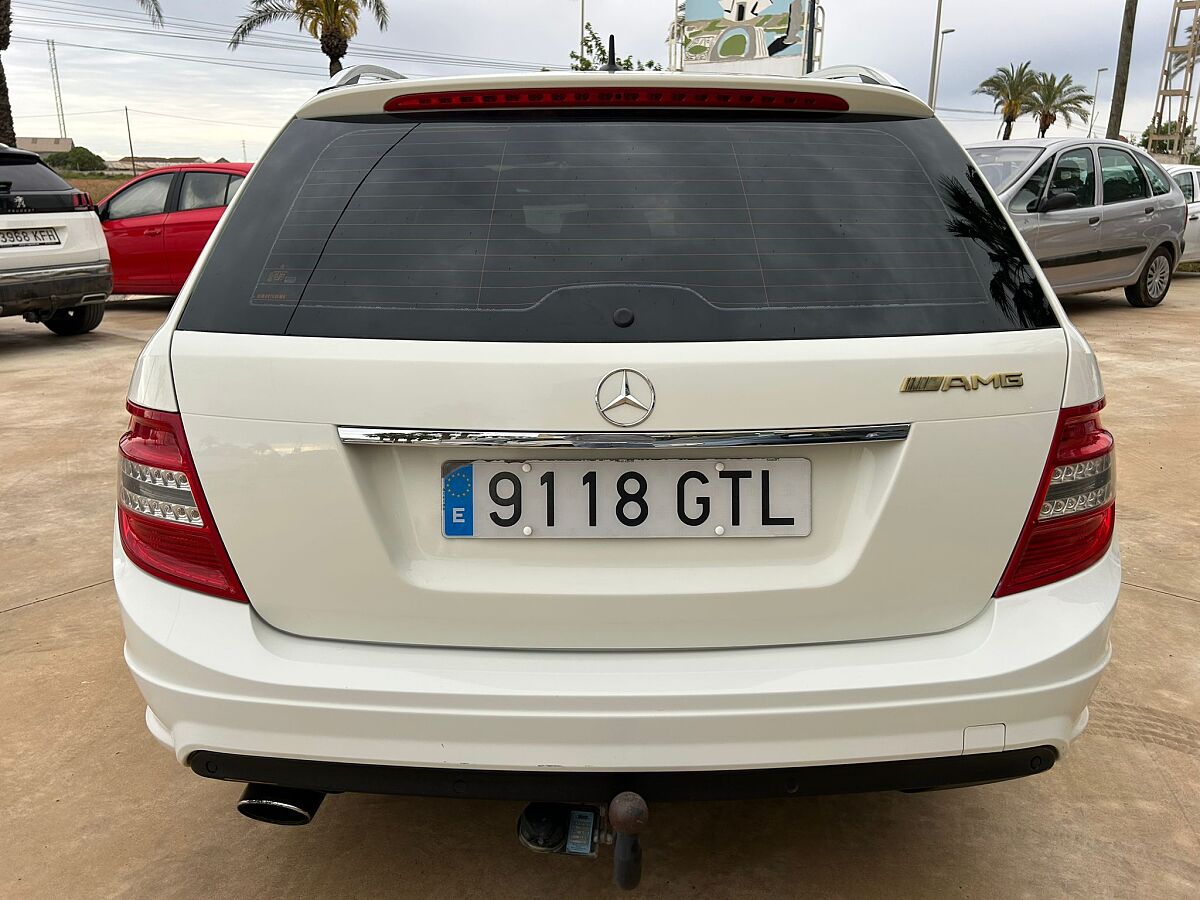 MERCEDES C220 CDI AVANTGARDE ESTATE SPANISH LHD IN SPAIN 231000 MILES 2010